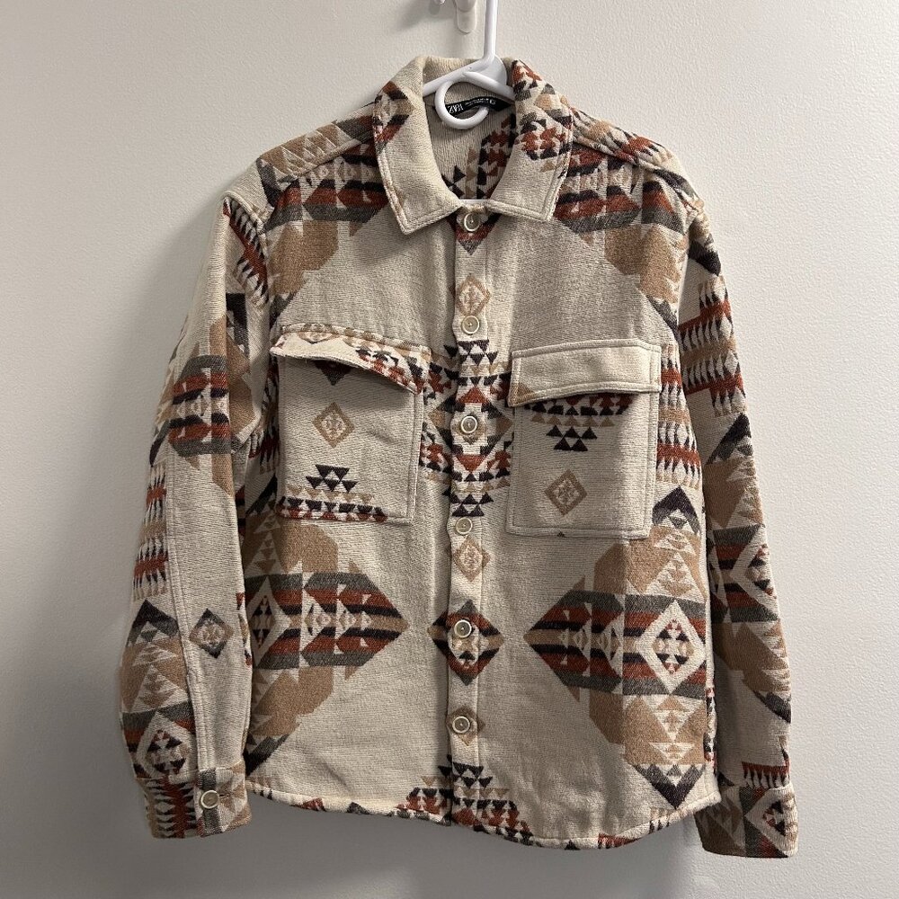 🔥: ZARA • Jacquard Print • Overshirt/Shacket • M